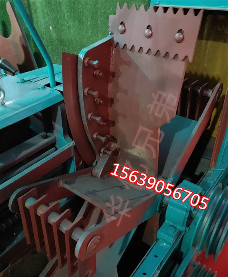 四川大型鍘草機(jī)價格10噸鍘草揉搓機(jī)多少錢呢一臺